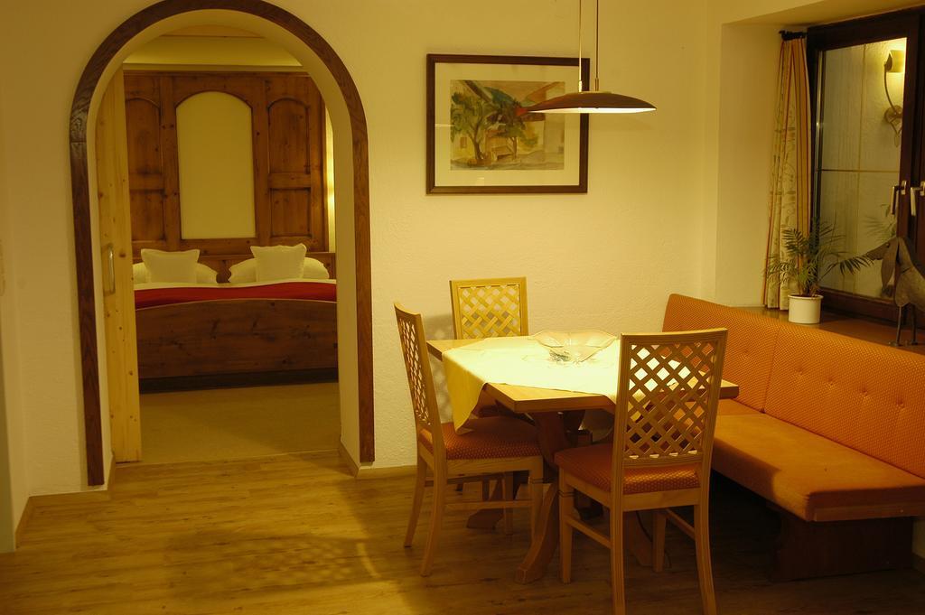 Haus Acherkogel Tumpen Habitación foto